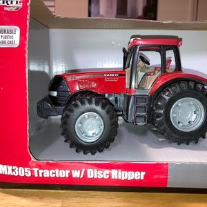 Case IH Die cast & hard plastic farm toy tractor w disc ripper